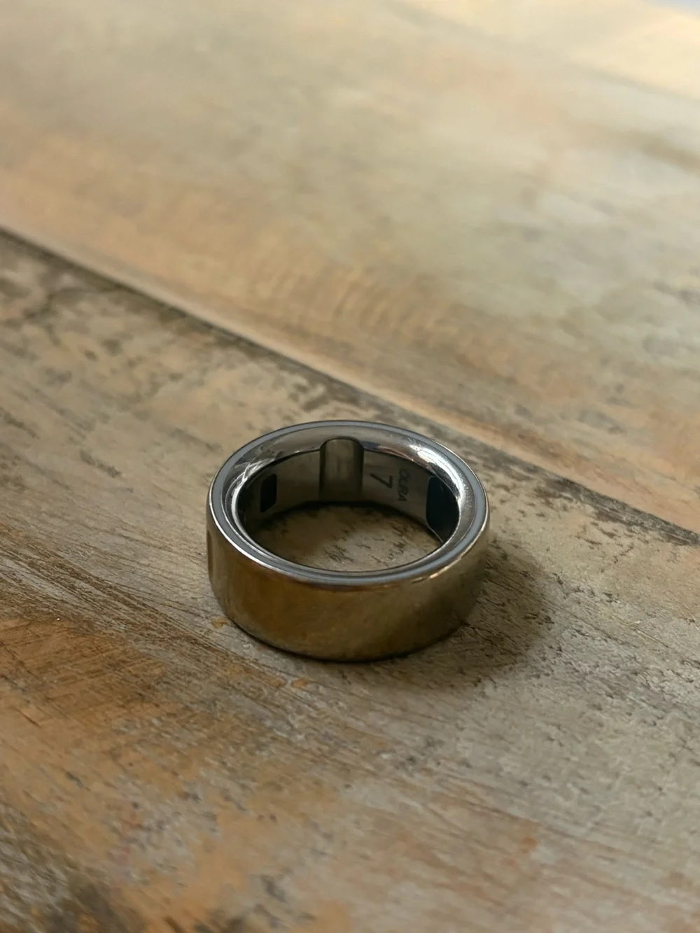Oura Ring 4– GOLD– SIZE 7